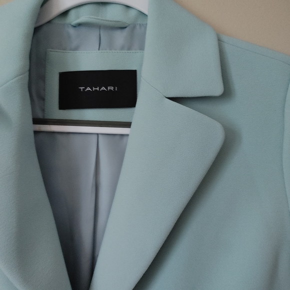 Blue Tahari coat - Picture 2 of 5